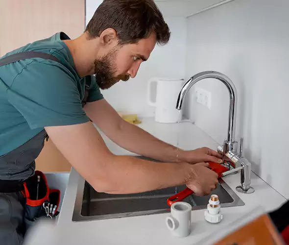 Professional Sink Installation Specialist in Mastic Beach, NY: Schedule Professional Sink Setup Services with Us