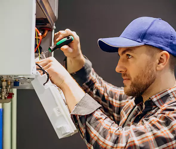 Expert Plumber for Tankless Water Heater Maintenance in Mastic Beach, NY: Schedule Professional Maintenance Services with Us