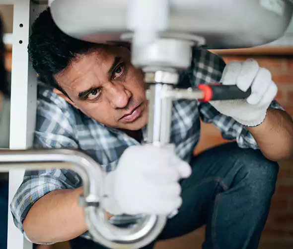 Expert Plumber for Water Line Repair in Mastic Beach, NY: Schedule Affordable Water Line Repair Services with Us