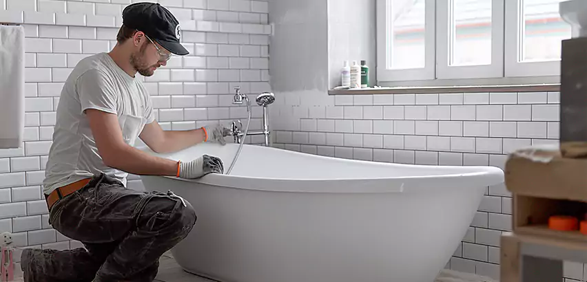 Bathtub Faucet Replacement in Mastic Beach
